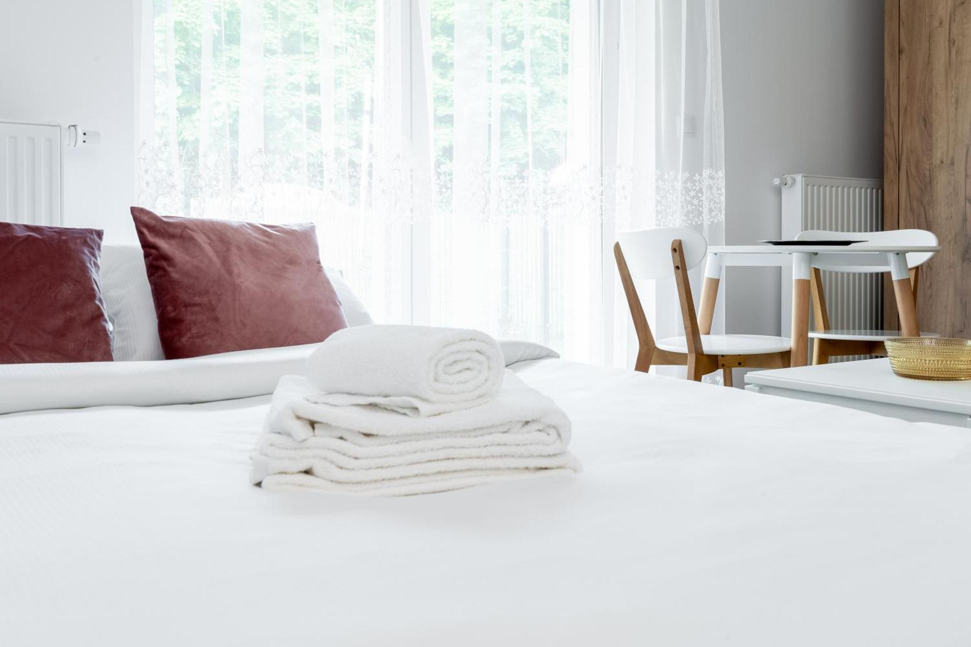 Apartament Czerwone Maki With Garden *